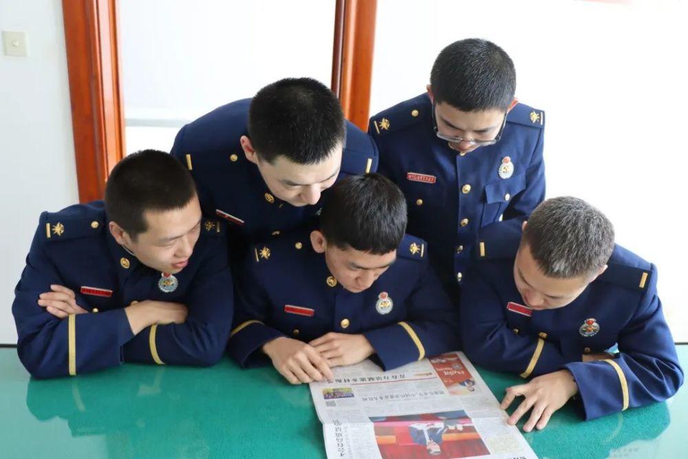 所谓的工作稳定是不是从毕业做到退休都不换工作吗，但是现在有的人两年就换了五个工作？