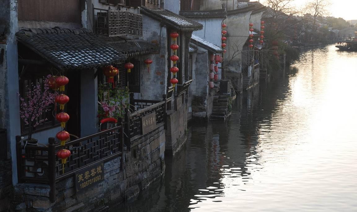 铝扣板吊顶优缺点有哪些？铝扣板吊顶该怎么安装？游戏画面