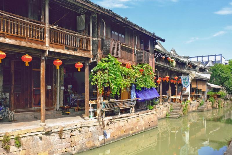 小区智能门禁系统集安全、便利、高效于一身，兰州建千余智慧小区